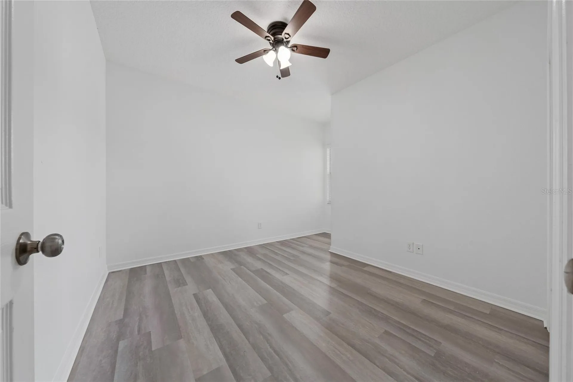2588 Sedge Grass Way Orlando FL 32824