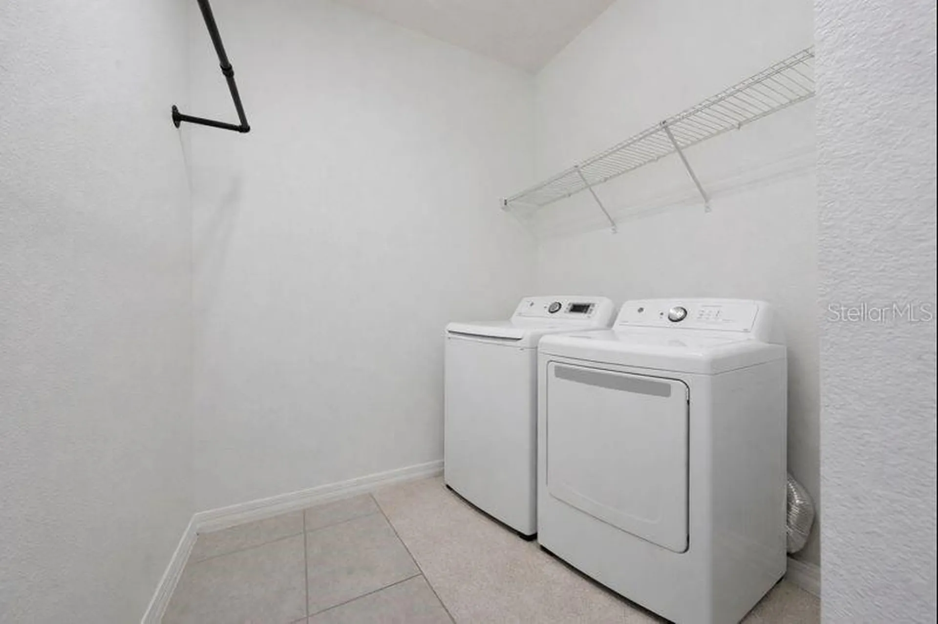 2588 Sedge Grass Way Orlando FL 32824