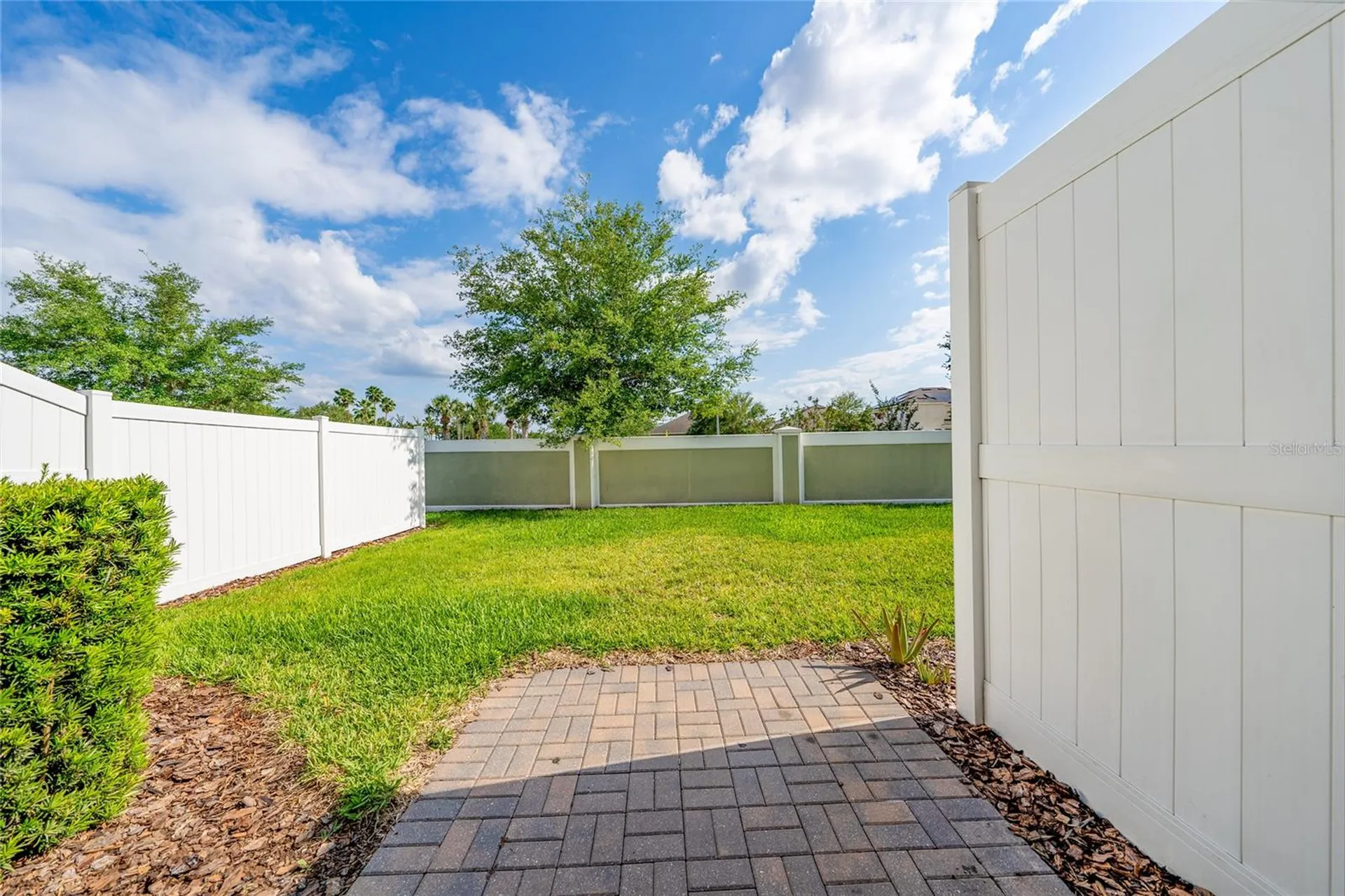 2588 Sedge Grass Way Orlando FL 32824