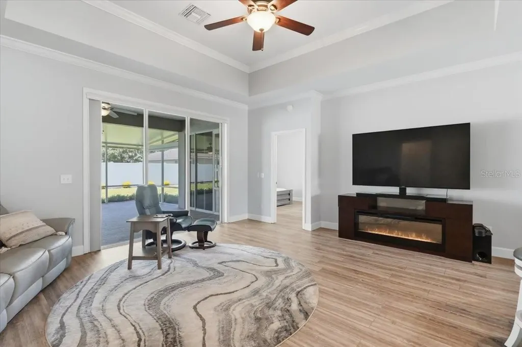 3221 Oak Tree Lane Winter Haven FL 33884