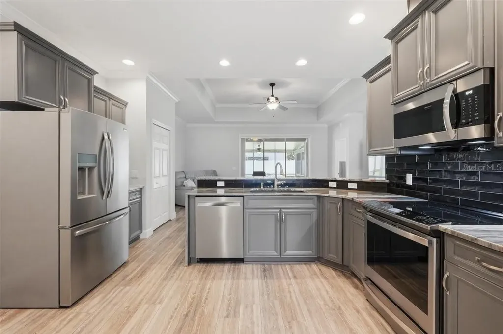 3221 Oak Tree Lane Winter Haven FL 33884