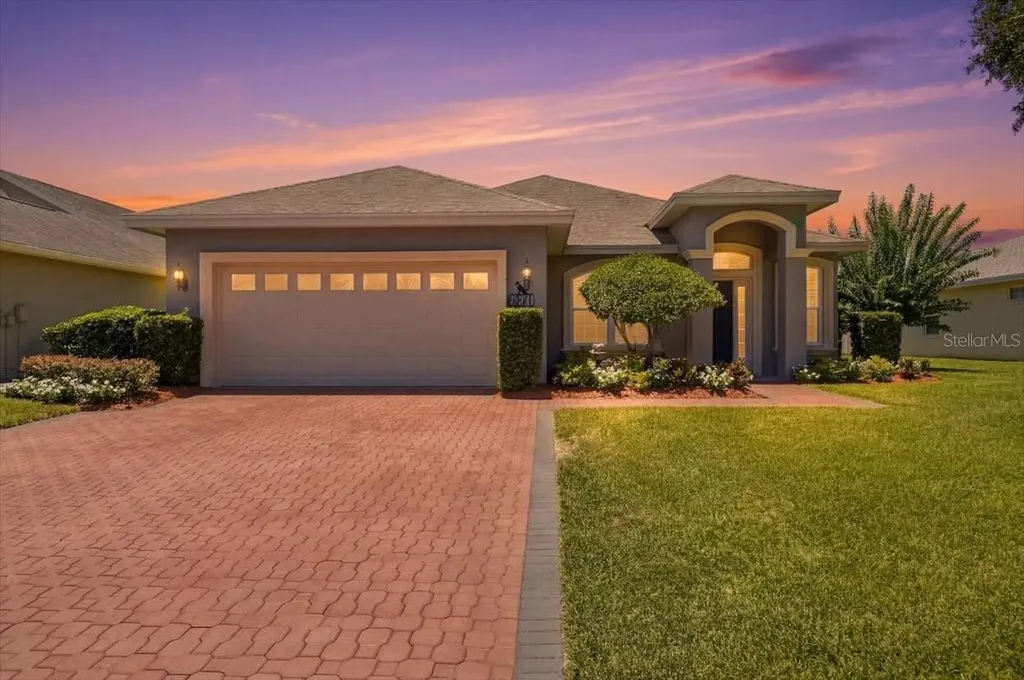 3221 Oak Tree Lane Winter Haven FL 33884