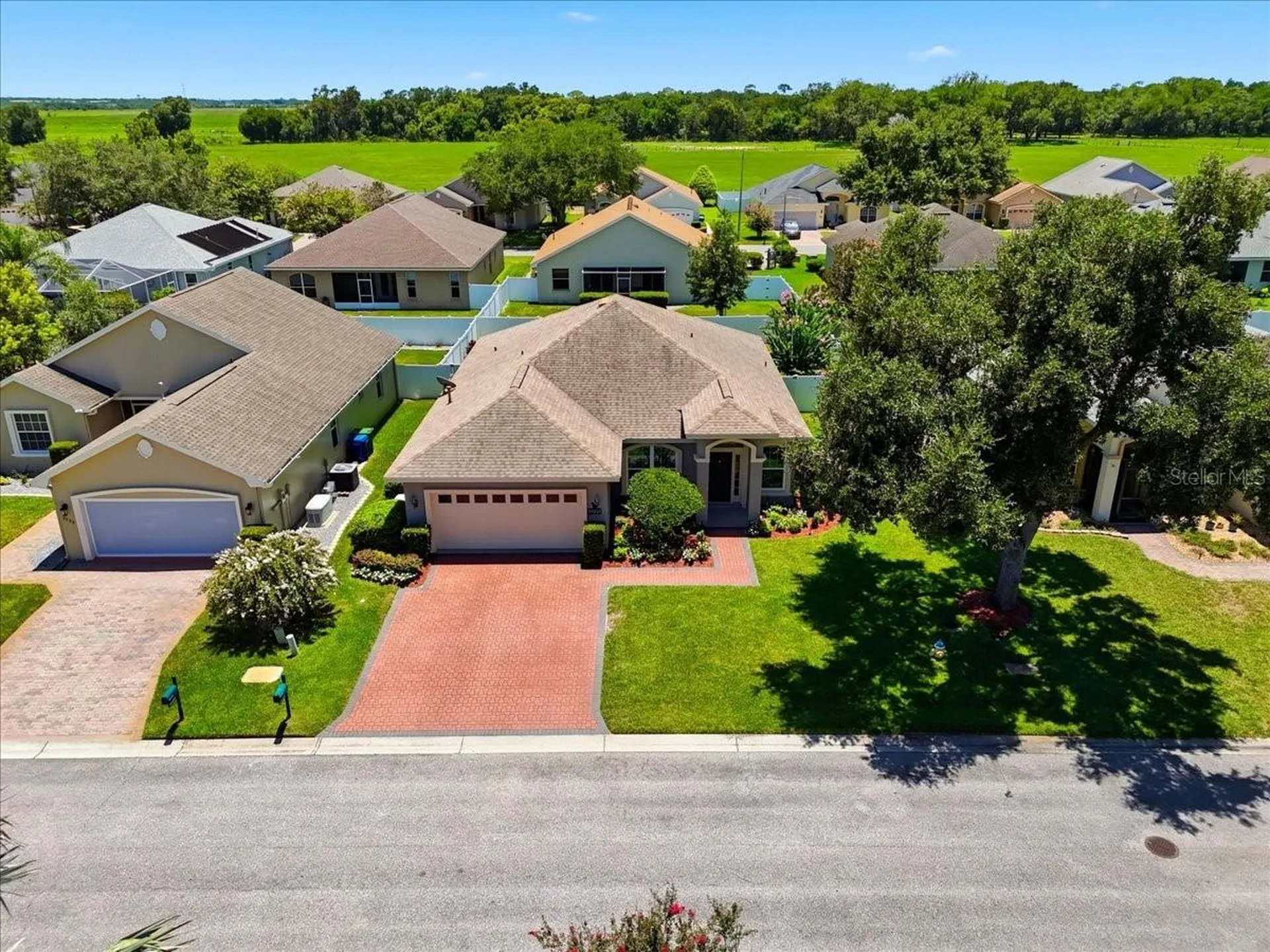 3221 Oak Tree Lane Winter Haven FL 33884