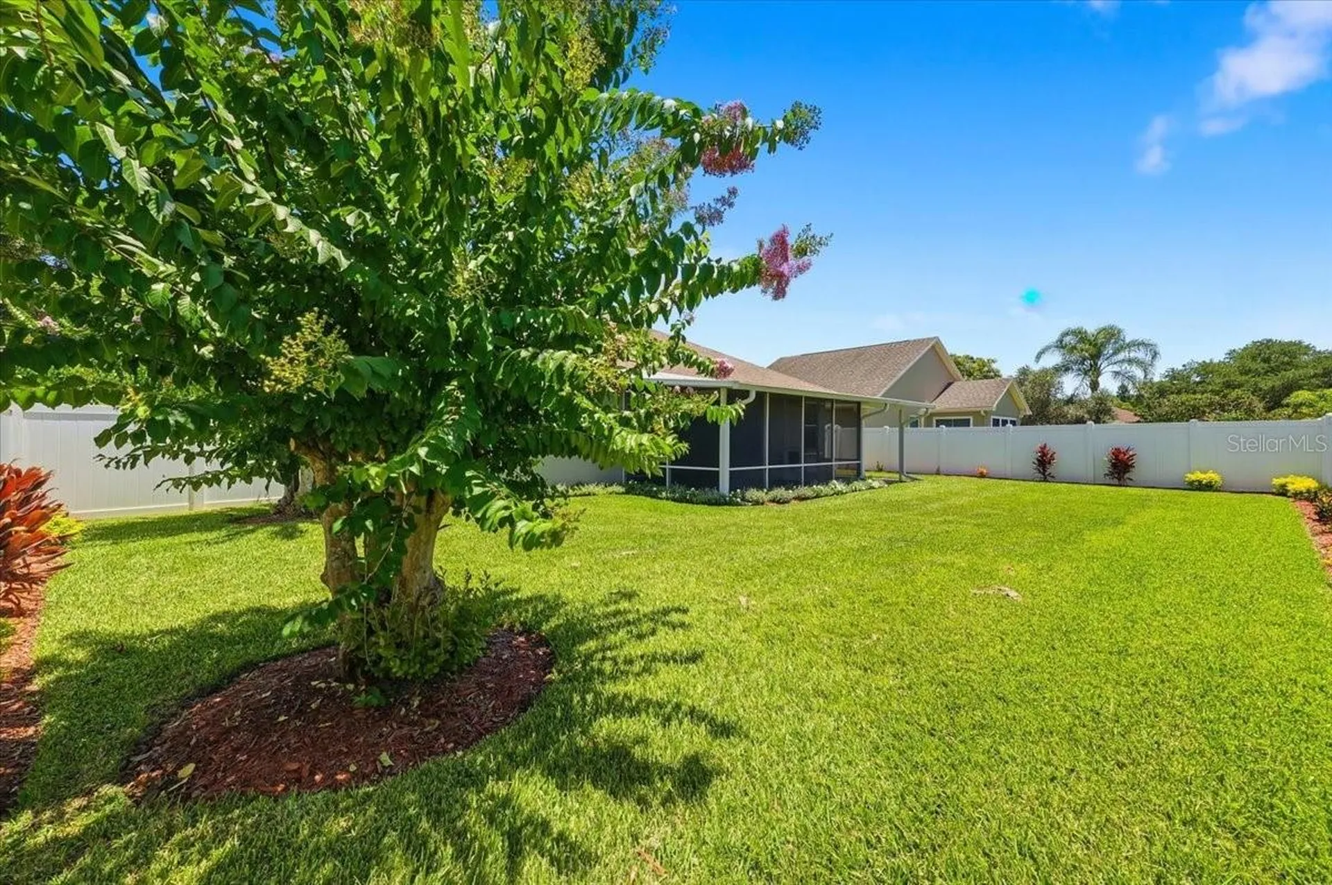 3221 Oak Tree Lane Winter Haven FL 33884