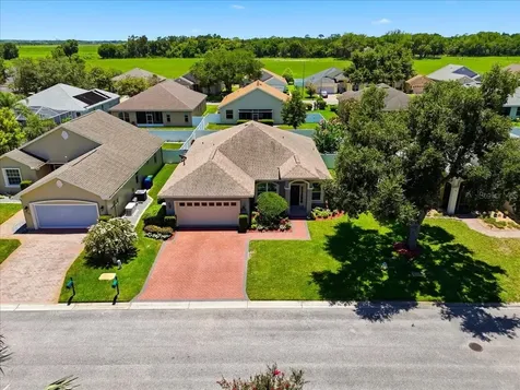 3221 Oak Tree Lane Winter Haven FL 33884