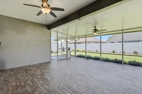 3221 Oak Tree Lane Winter Haven FL 33884