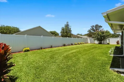 3221 Oak Tree Lane Winter Haven FL 33884