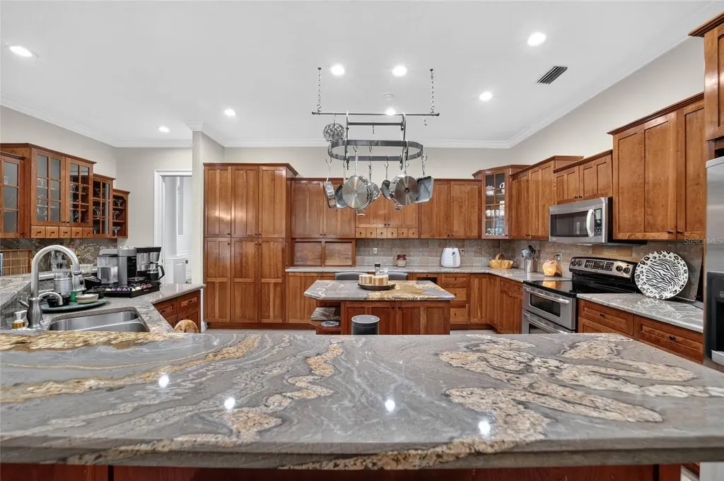7050 SE 12th Circle Ocala FL 34480