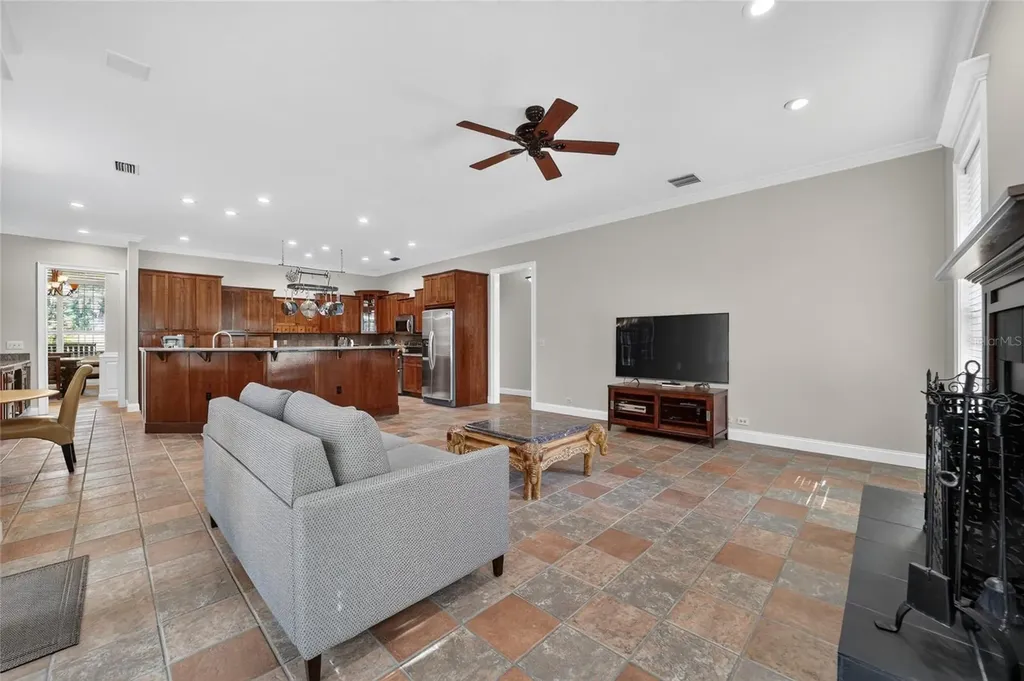 7050 SE 12th Circle Ocala FL 34480