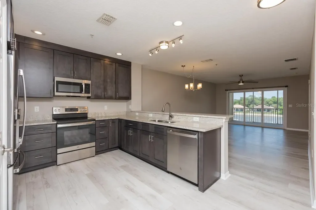 600 Canopy Walk Lane Palm Coast FL 32137