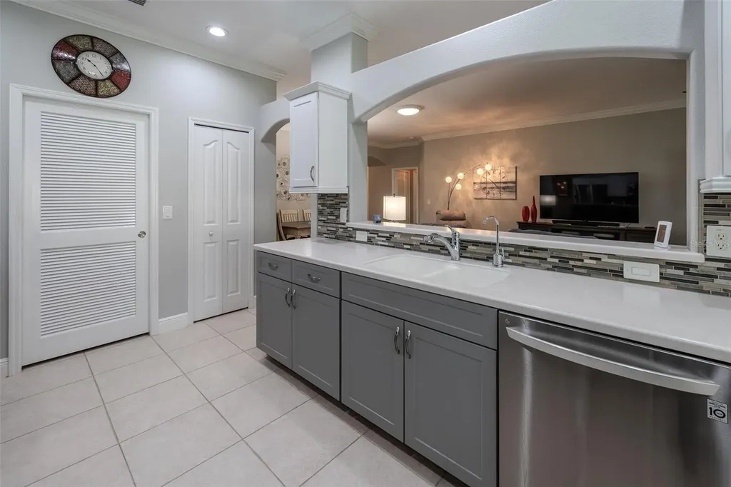 16364 SW 14th Court Ocala FL 34473