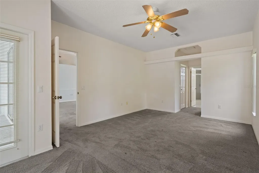 7401 Blackbird Avenue Weeki Wachee FL 34613