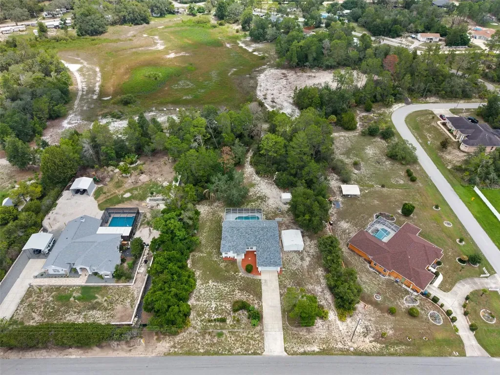 7401 Blackbird Avenue Weeki Wachee FL 34613