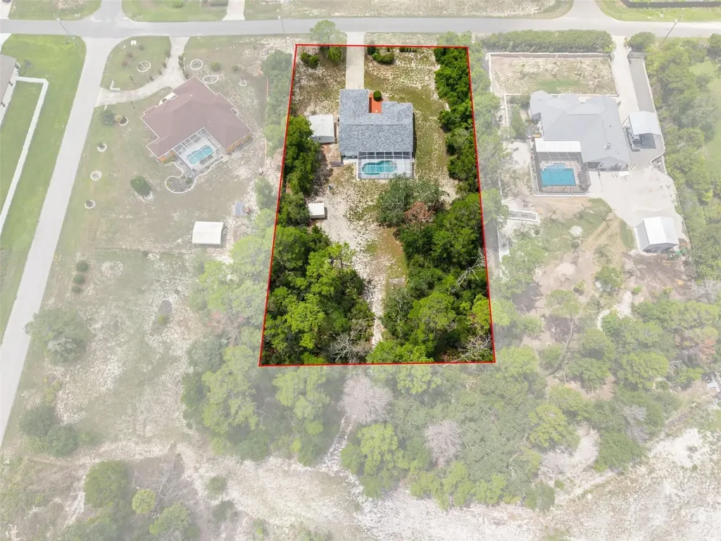 7401 Blackbird Avenue Weeki Wachee FL 34613