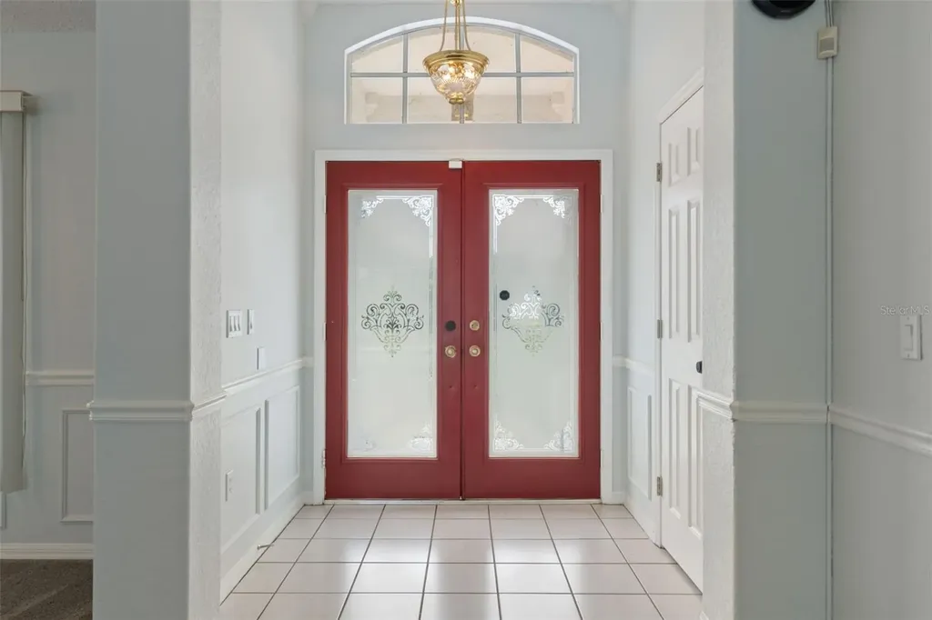 7401 Blackbird Avenue Weeki Wachee FL 34613
