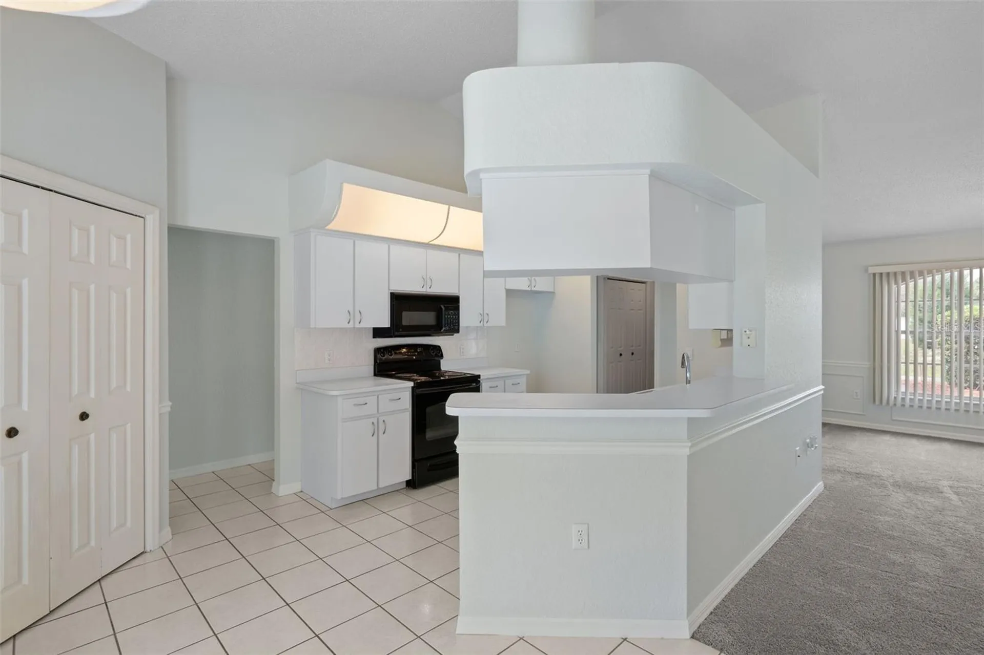 7401 Blackbird Avenue Weeki Wachee FL 34613