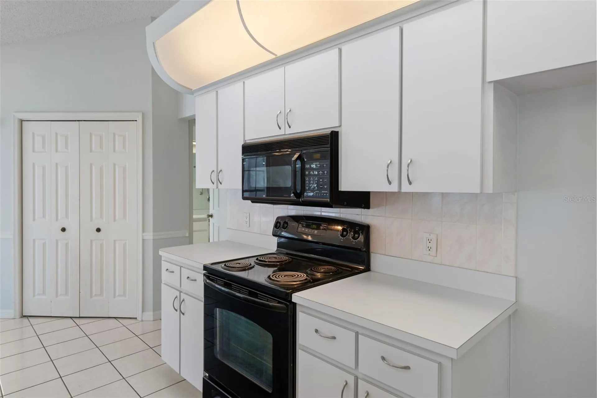 7401 Blackbird Avenue Weeki Wachee FL 34613
