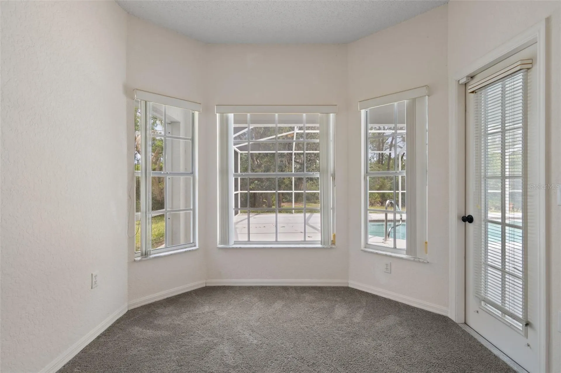 7401 Blackbird Avenue Weeki Wachee FL 34613