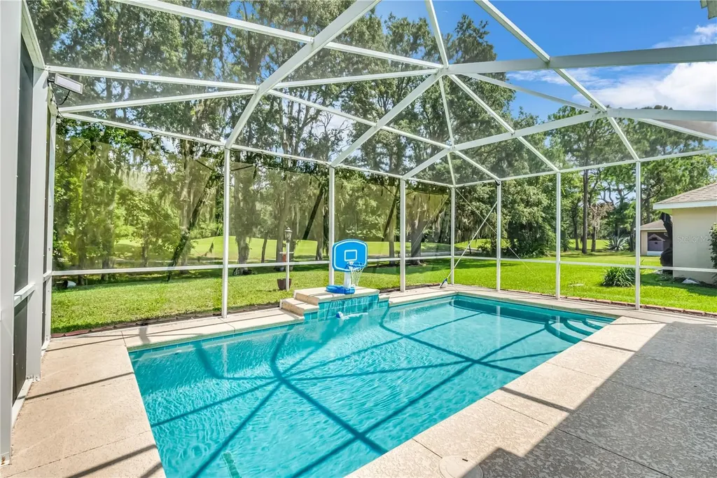 728 Lake Diamond Avenue Ocala FL 34472