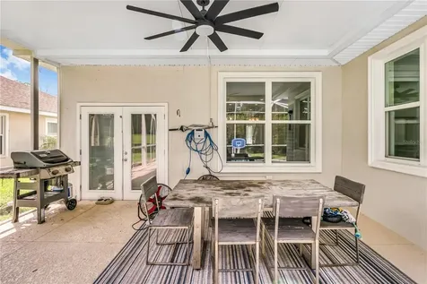 728 Lake Diamond Avenue Ocala FL 34472