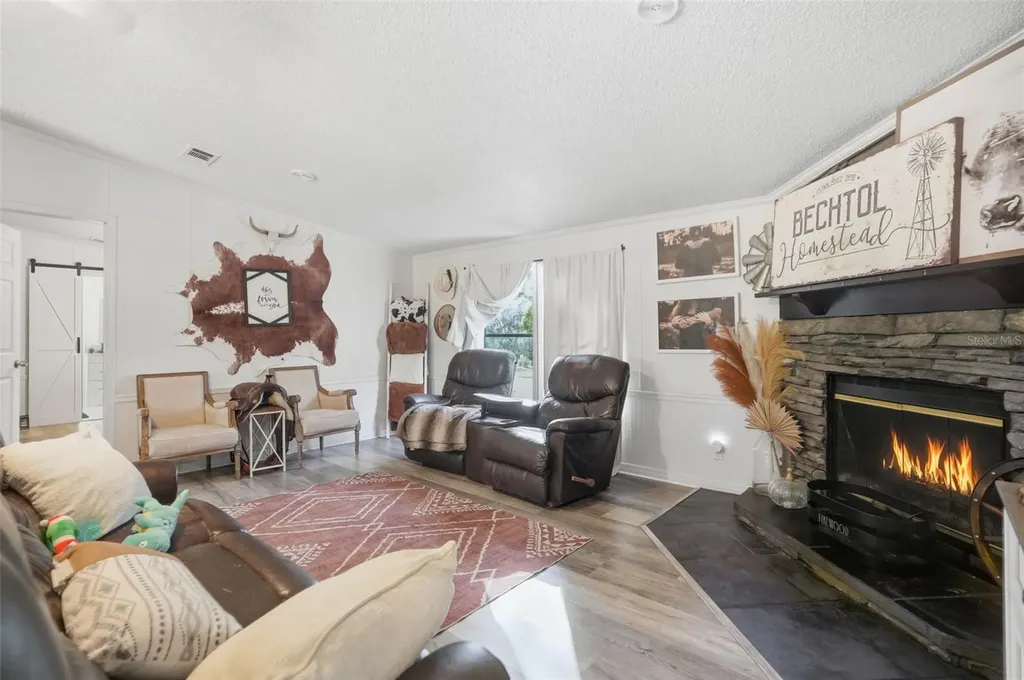 17539 Edwin Terrace Hudson FL 34667