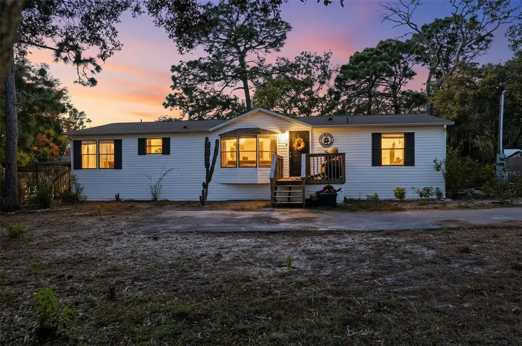 17539 Edwin Terrace Hudson FL 34667