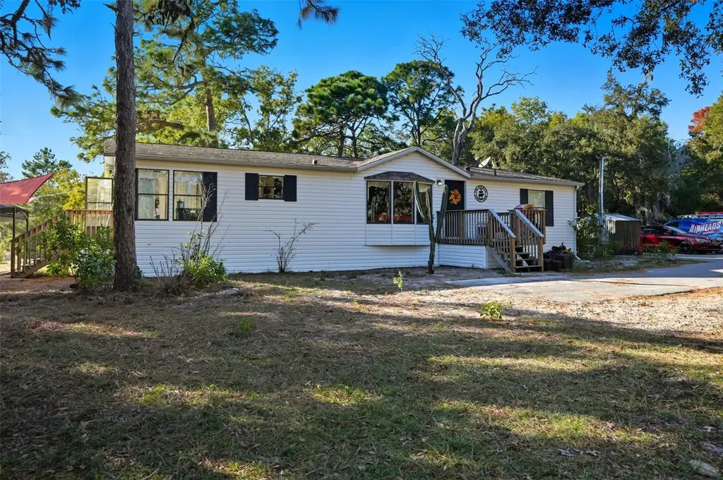17539 Edwin Terrace Hudson FL 34667