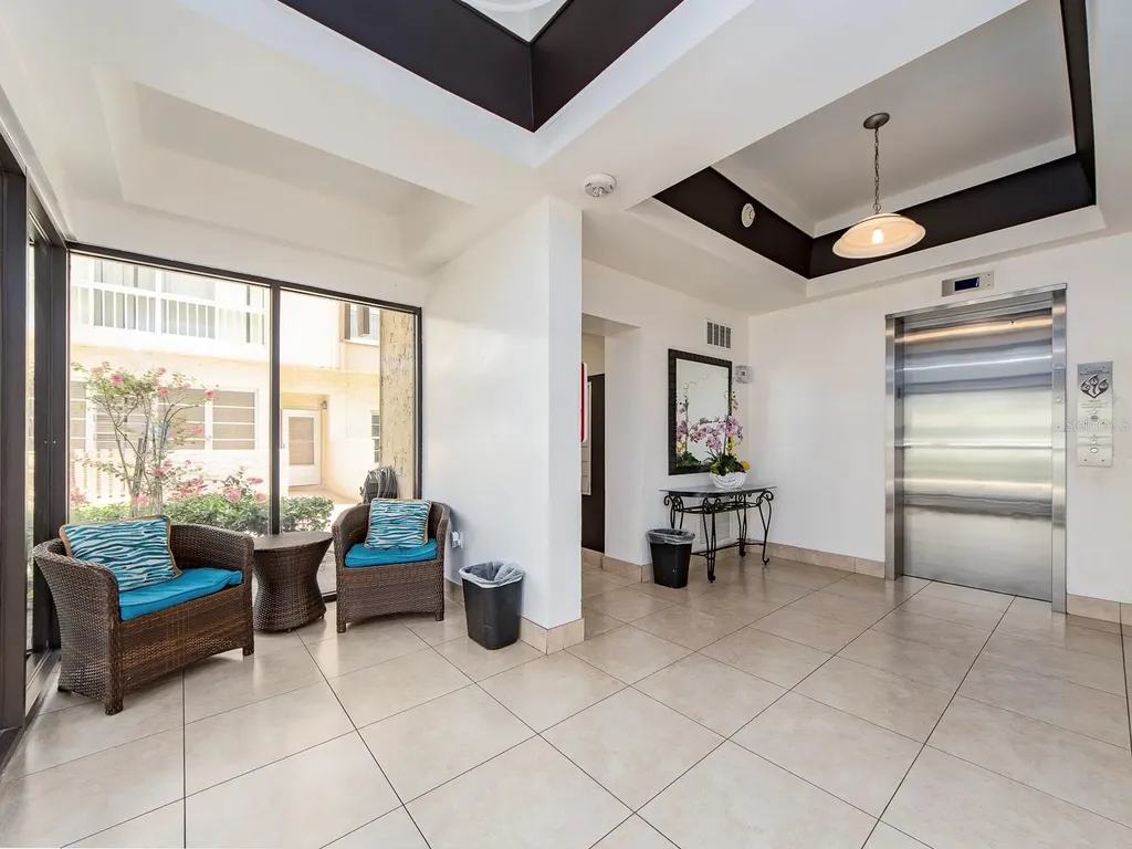 121 Island Way Clearwater Beach FL 33767