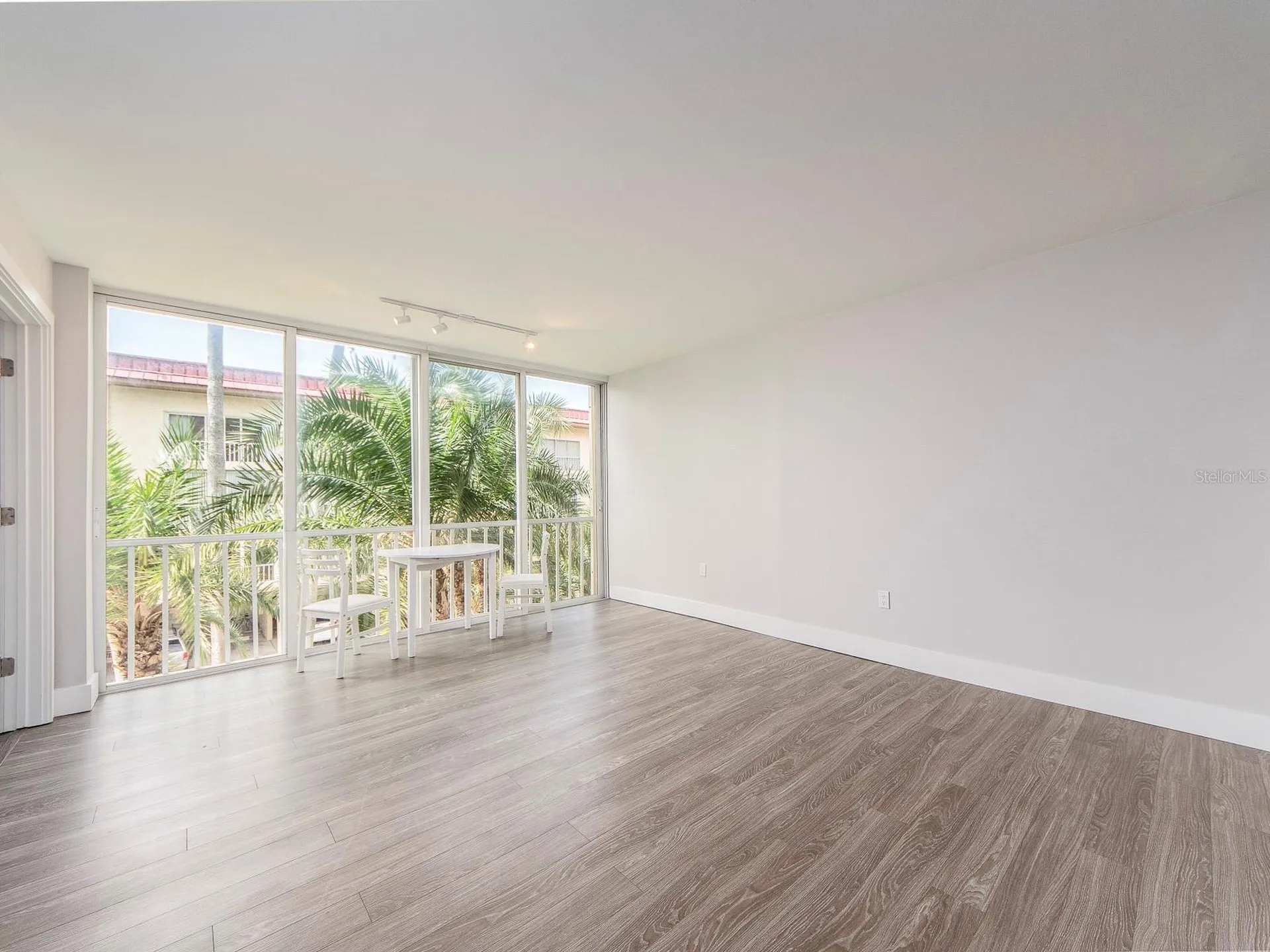 121 Island Way Clearwater Beach FL 33767