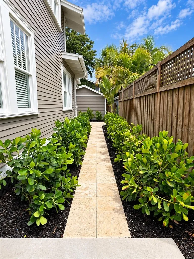 605 S Orleans Avenue Tampa FL 33606