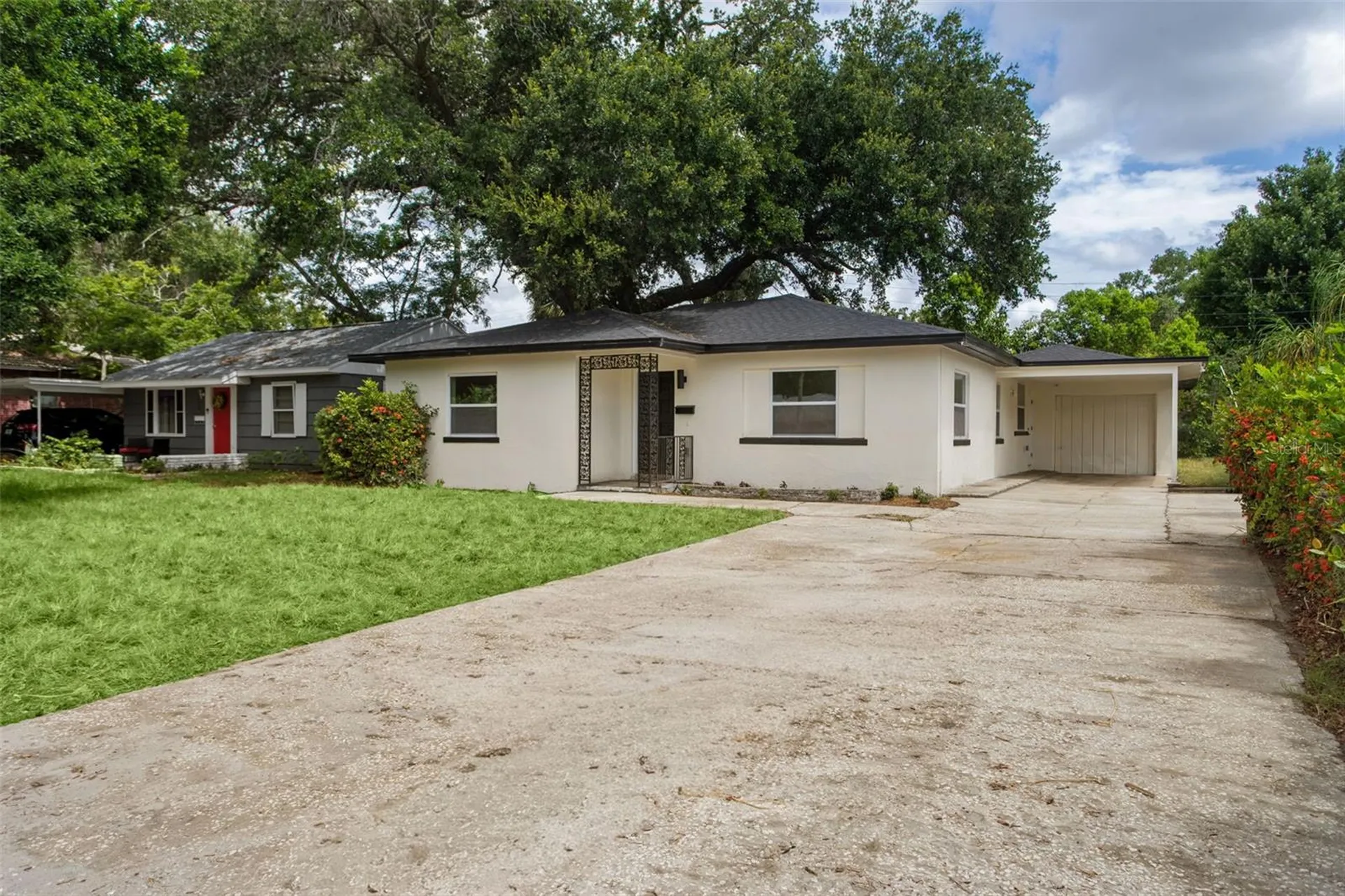 1421 26th Avenue S St Petersburg FL 33705