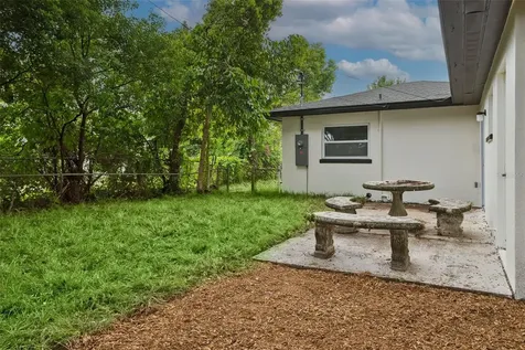 1421 26th Avenue S St Petersburg FL 33705
