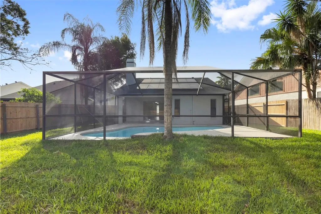 11651 Sunshine Pond Road Tampa FL 33635