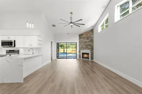 11651 Sunshine Pond Road Tampa FL 33635