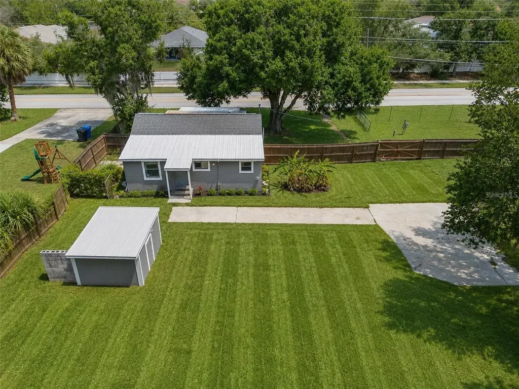 805 E Shell Point Road Ruskin FL 33570