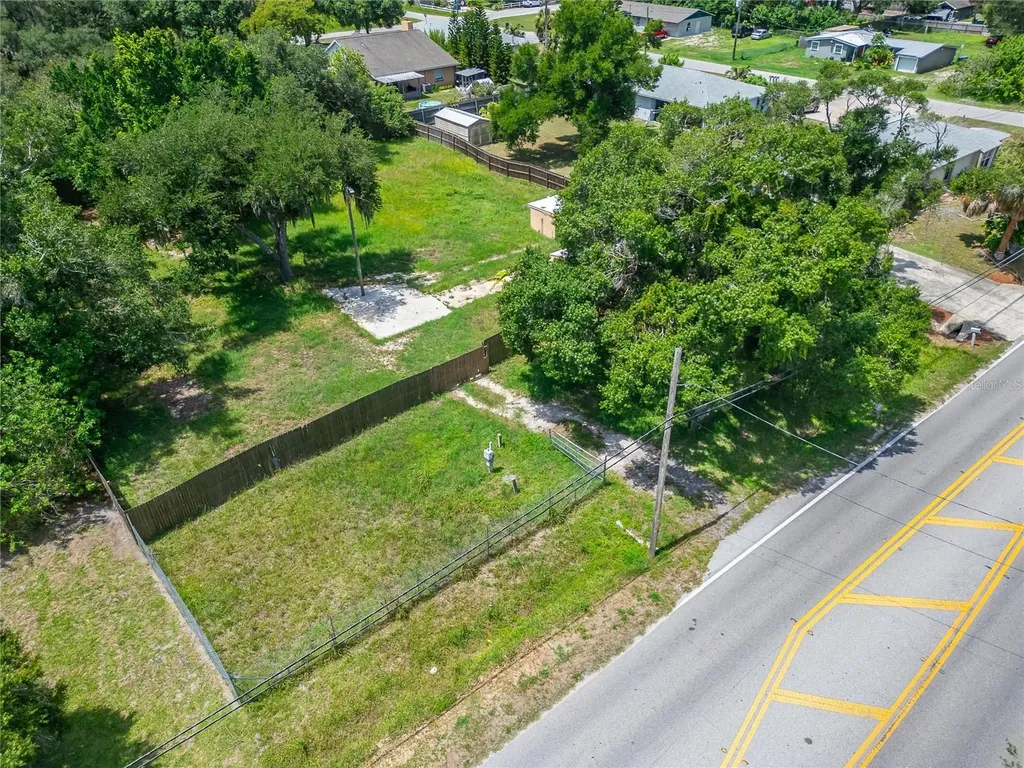 805 E Shell Point Road Ruskin FL 33570