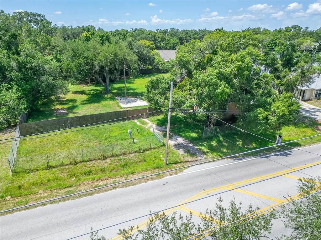 805 E Shell Point Road Ruskin FL 33570