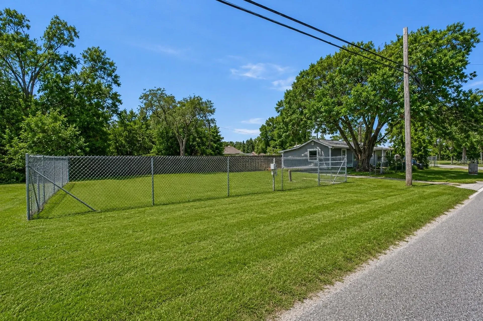 805 E Shell Point Road Ruskin FL 33570