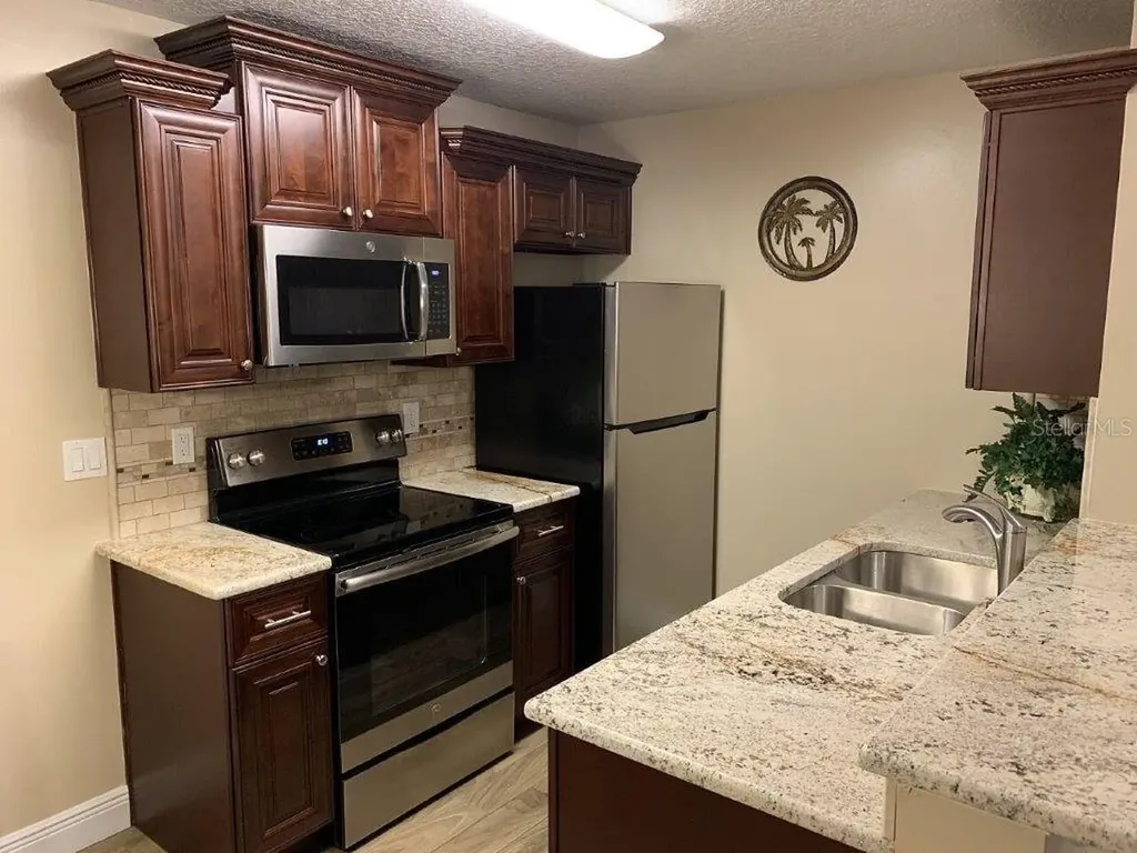 2612 Grassy Point Drive Lake Mary FL 32746