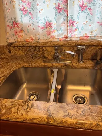 915 Winchester Street Daytona Beach FL 32114