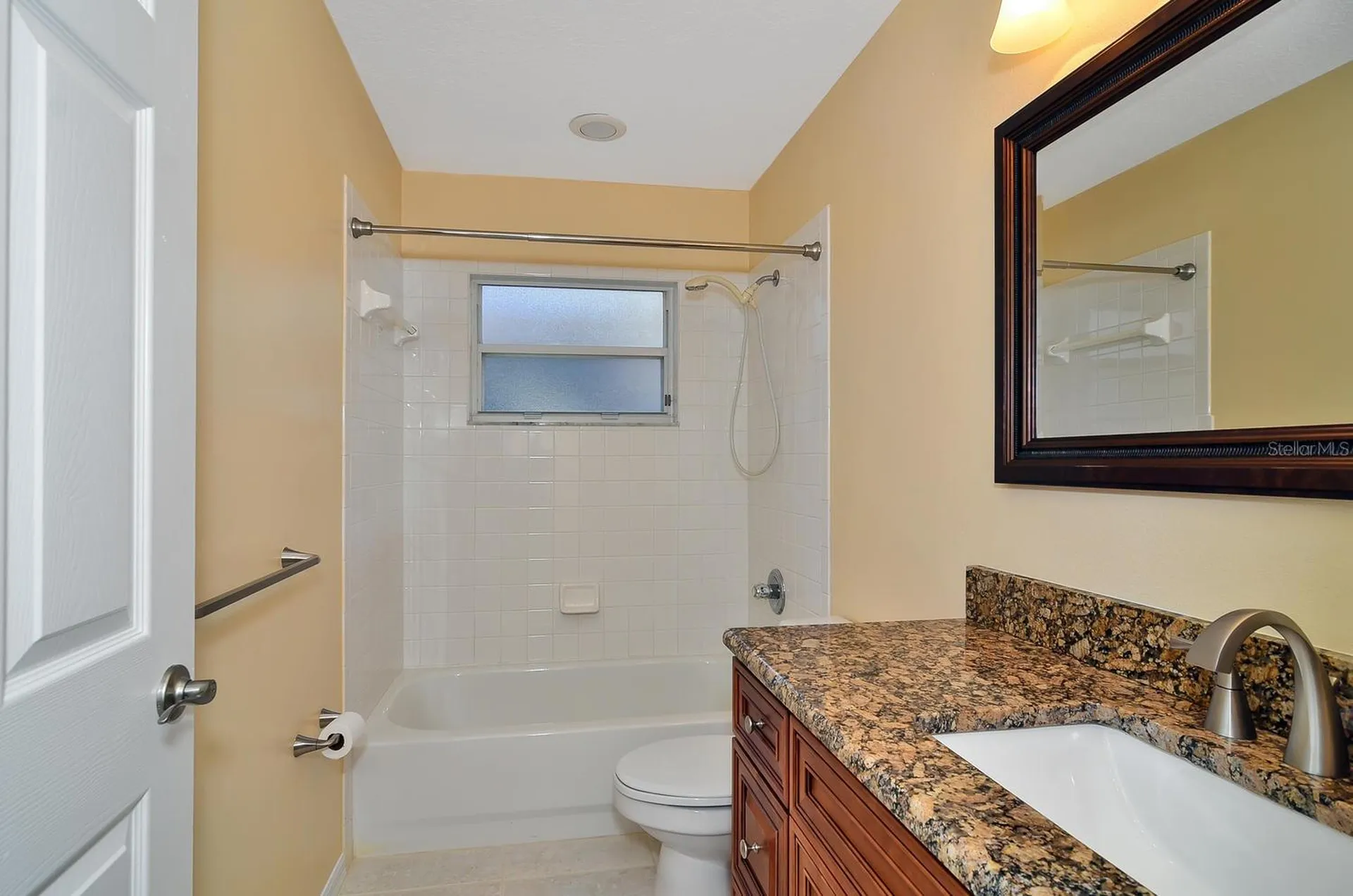 4305 Round Lake Court Tampa FL 33618