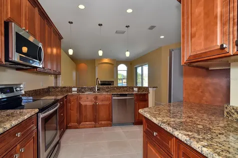 4305 Round Lake Court Tampa FL 33618