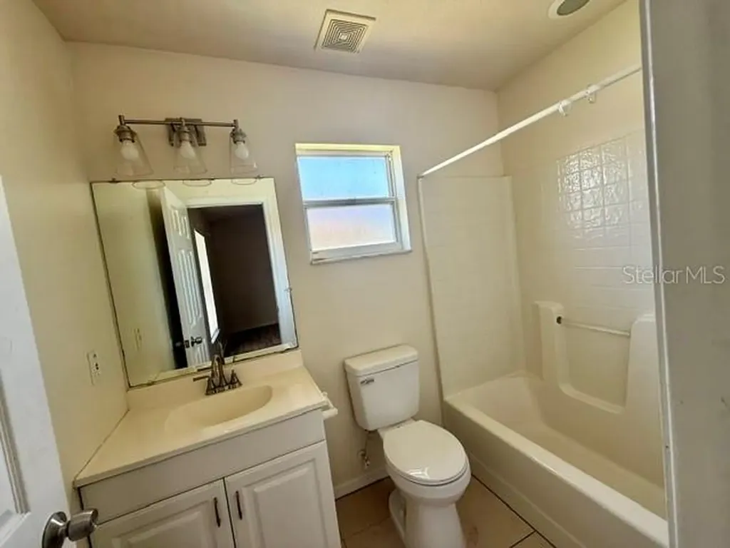 1157 Normandy Drive Kissimmee FL 34759