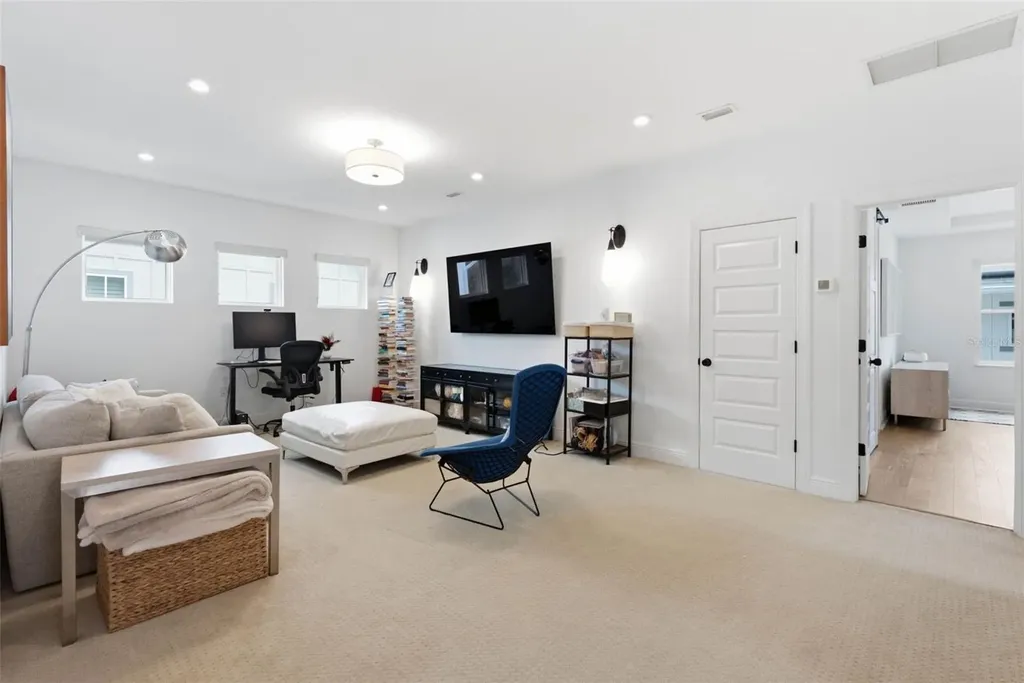 6921 Arnoldson Street Orlando FL 32827