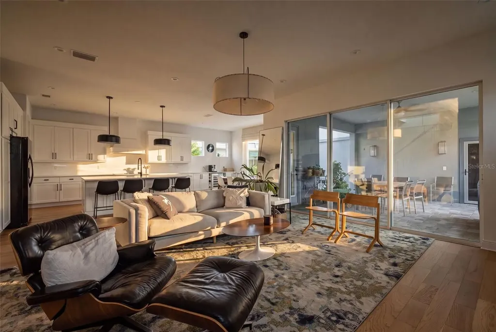 6921 Arnoldson Street Orlando FL 32827