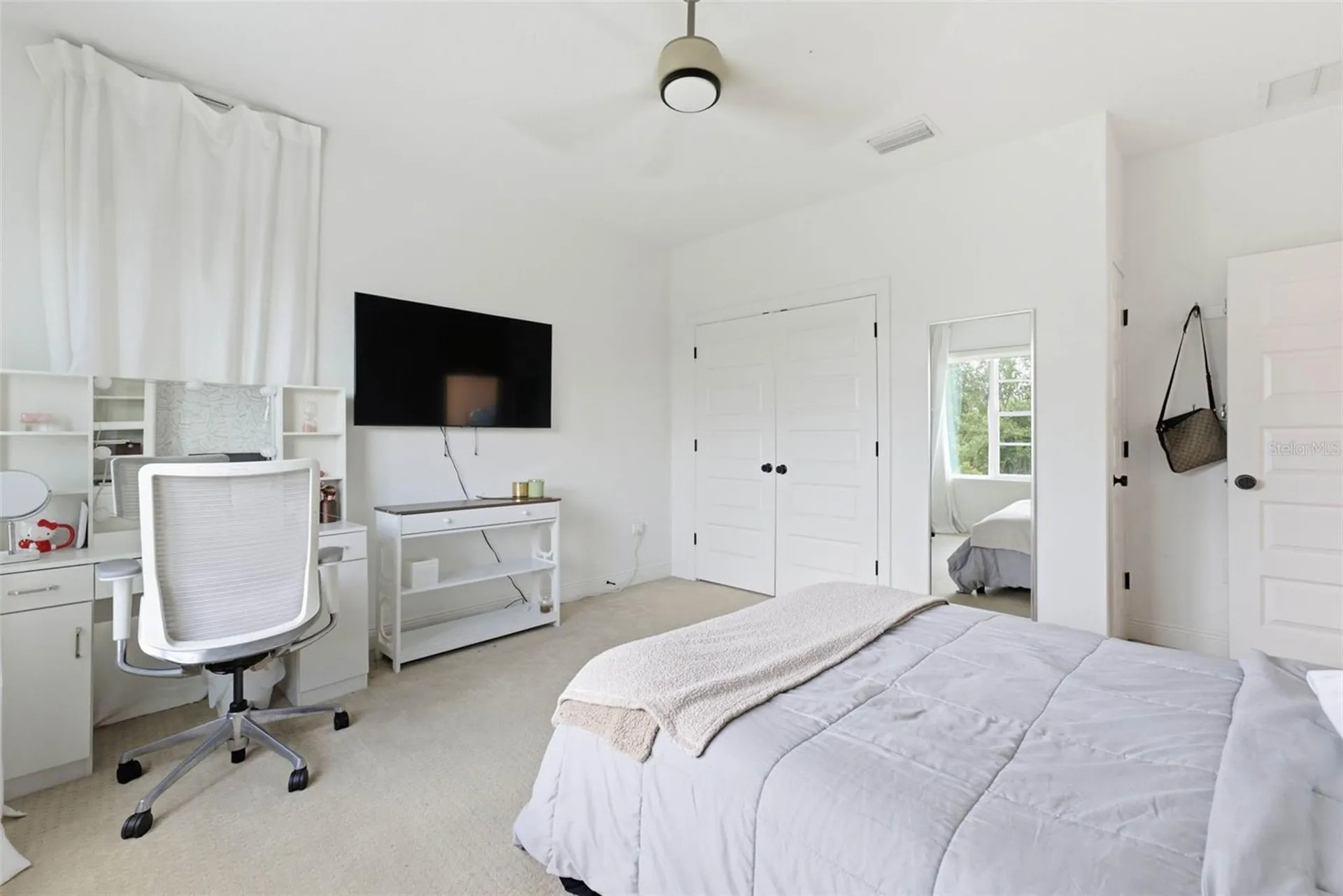 6921 Arnoldson Street Orlando FL 32827