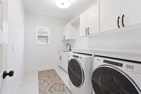 6921 Arnoldson Street Orlando FL 32827
