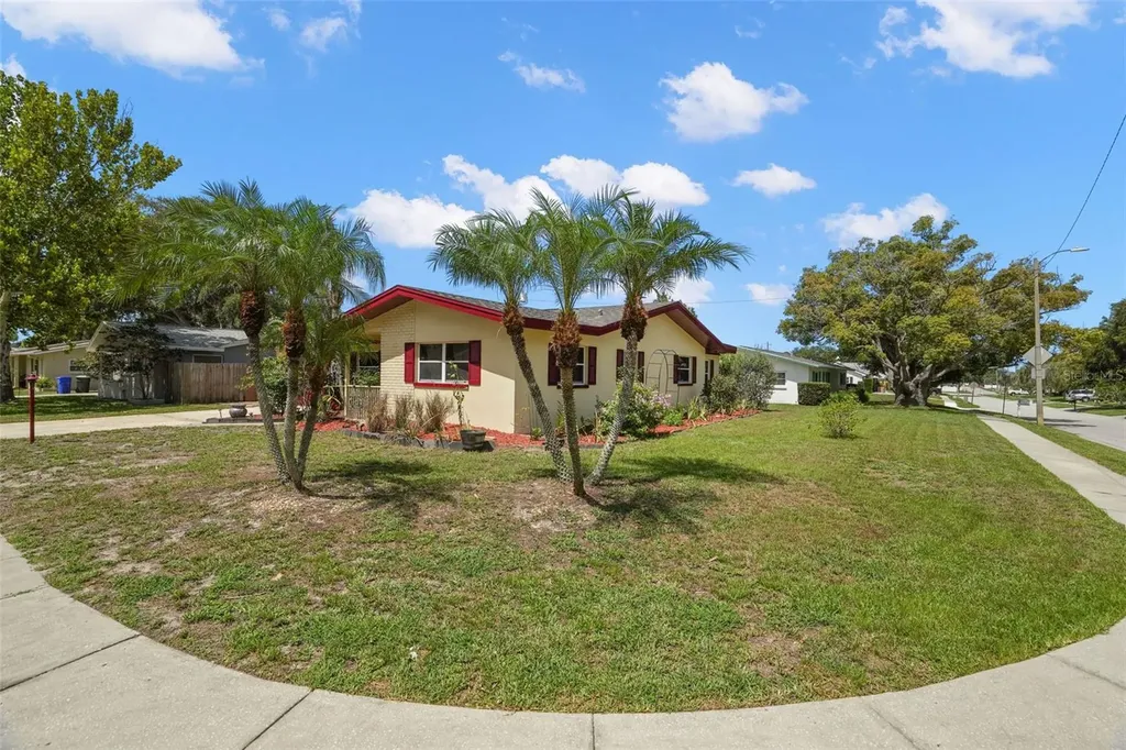 1564 Santa Monica Drive Dunedin FL 34698