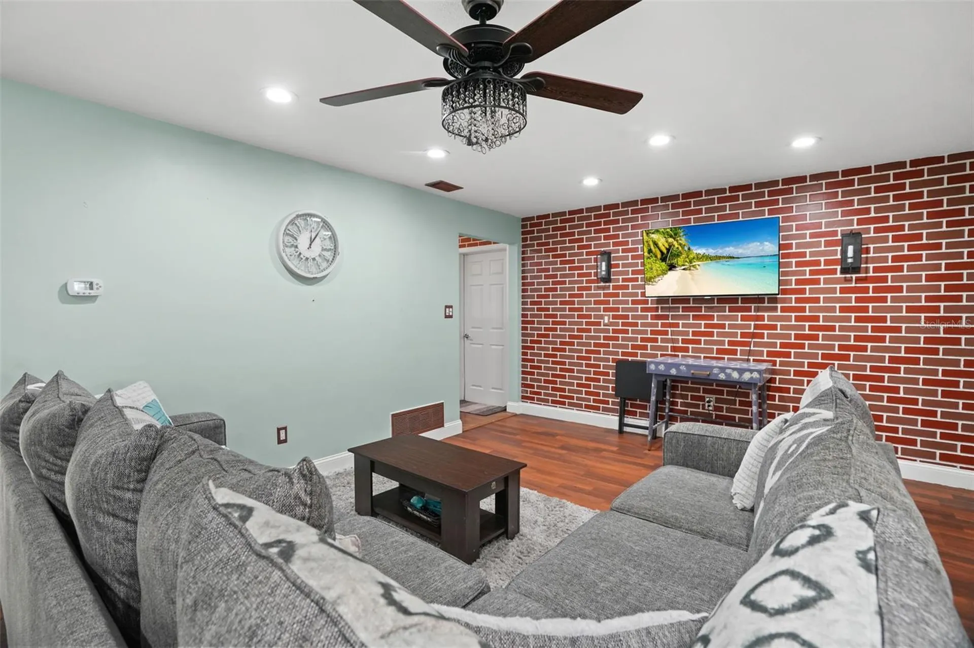 1564 Santa Monica Drive Dunedin FL 34698