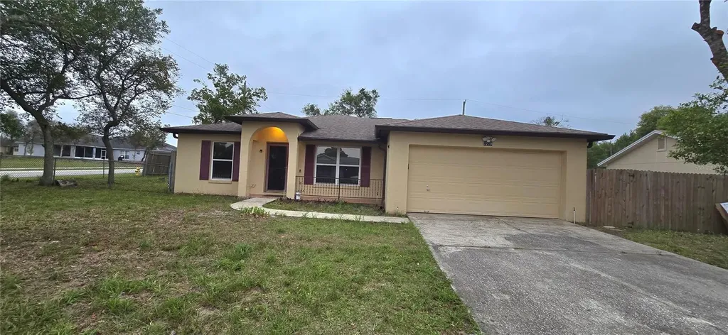 2729 Sweet Springs Street Deltona FL 32738